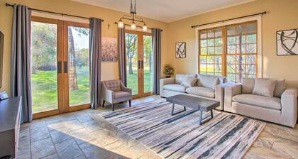 Charming Gainesville Retreat: Barn, Horses Welcome