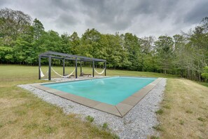 Interior - Gorgeous Victorian-style House w/ Hilltop Pool! (Rupert)