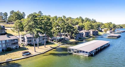 Hot Springs Vacation Rental w/ Game Room!