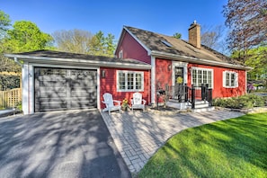 House (4 Bedrooms) | Interior - Family-friendly Retreat w/ Hot Tub: 1 Mi to Dtwn (Saratoga Springs)