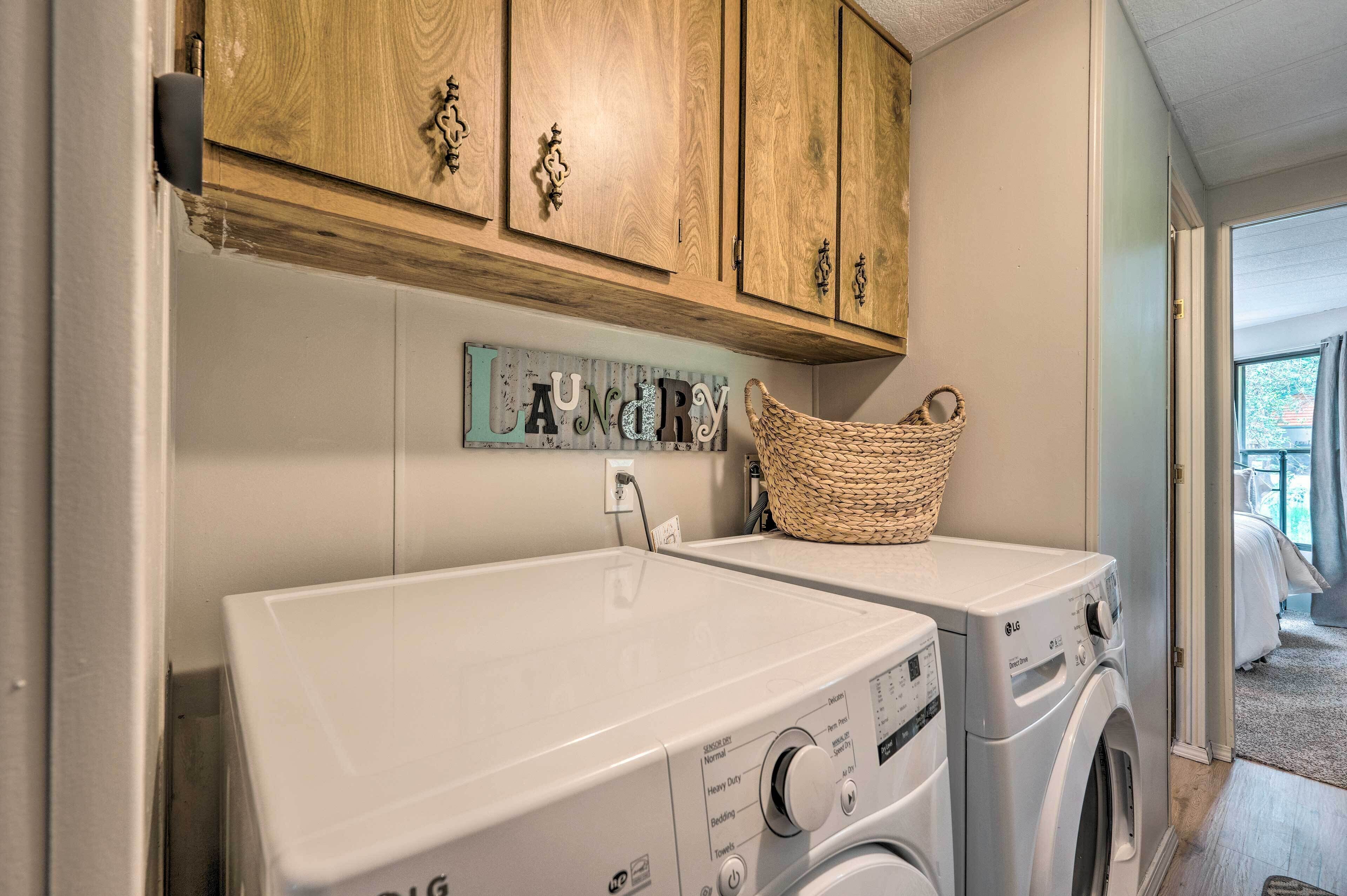 House (2 Bedrooms) | Interior