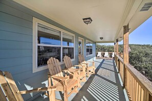 House (2 Bedrooms) | Interior - Gulf Shores Rental w/ Large Porch - Walk to Beach (Gulf Shores)