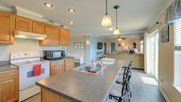 Rumah (4 Bedrooms) | Interior