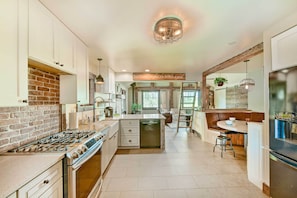 Maison (4 Bedrooms) | Intérieur