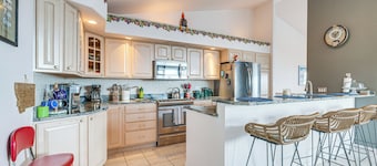 Inviting Great Falls Home w/ Wraparound Deck!