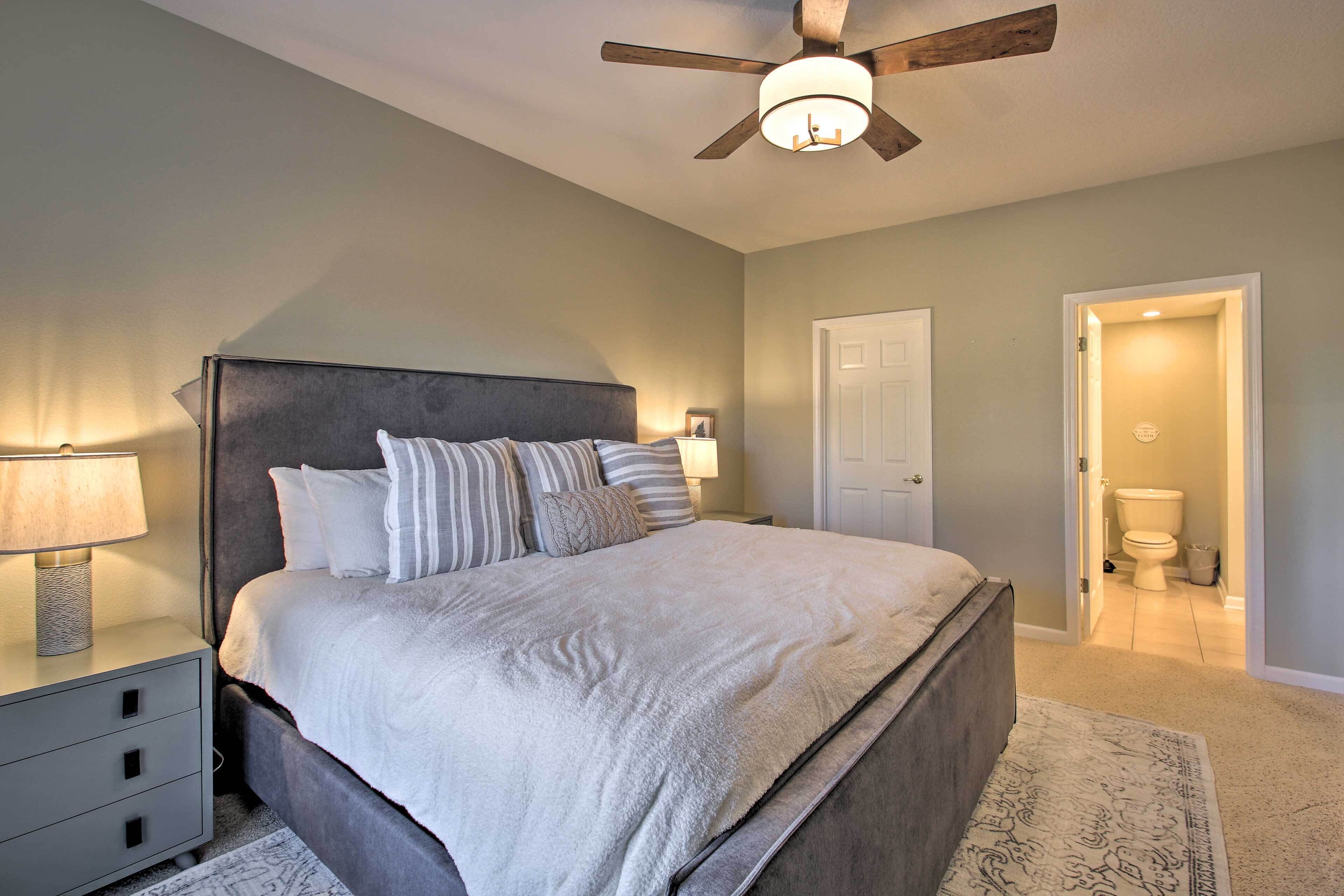 House (3 Bedrooms) | Interior