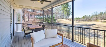 Hot Springs Village Home on Golf Course!