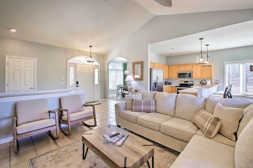 Hot Springs Village Home on Golf Course!