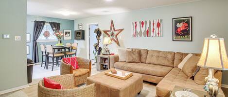 House (3 Bedrooms) | Front of property