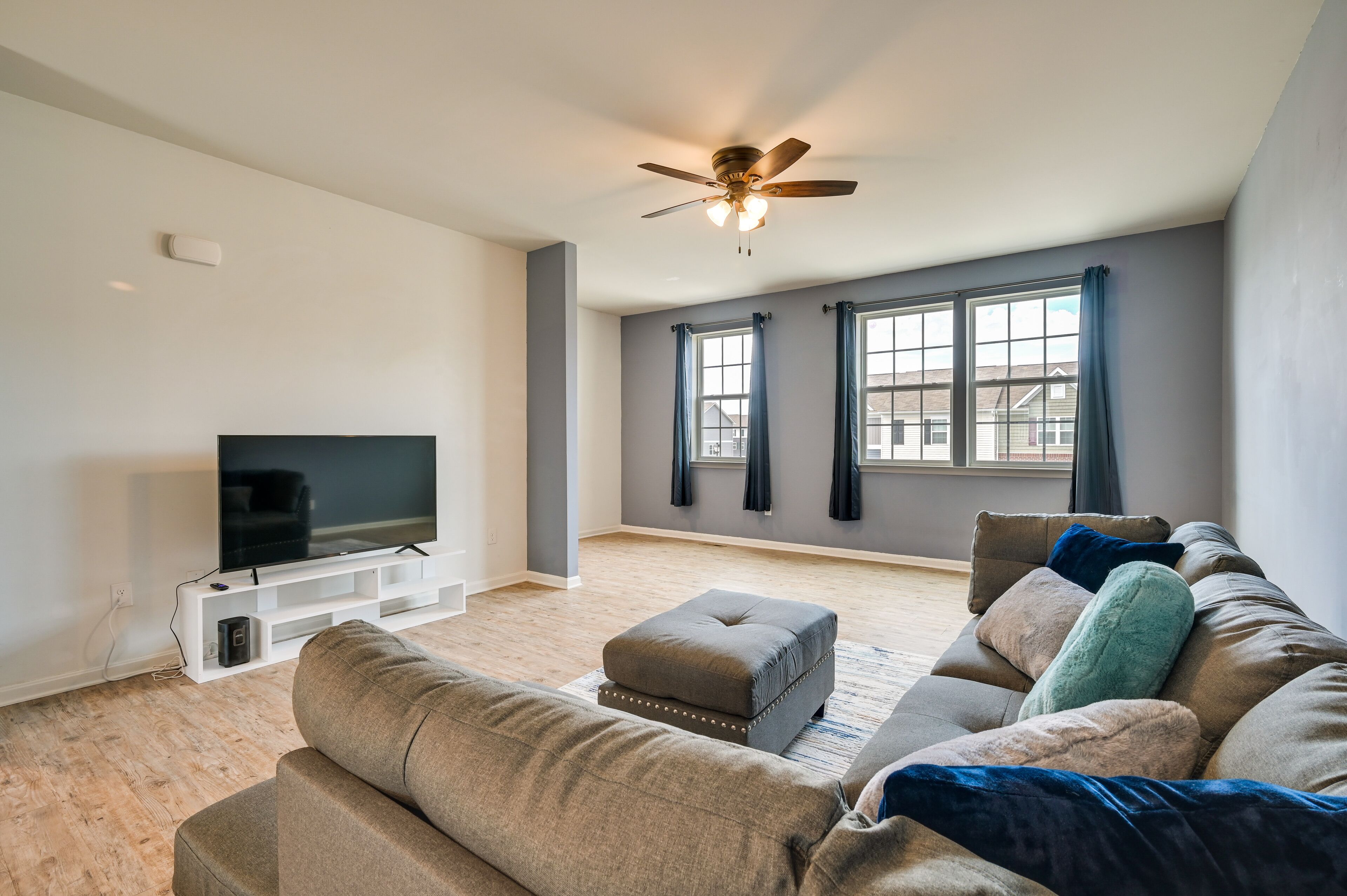 Lovely Townhome Near Museum & Historic Sites!