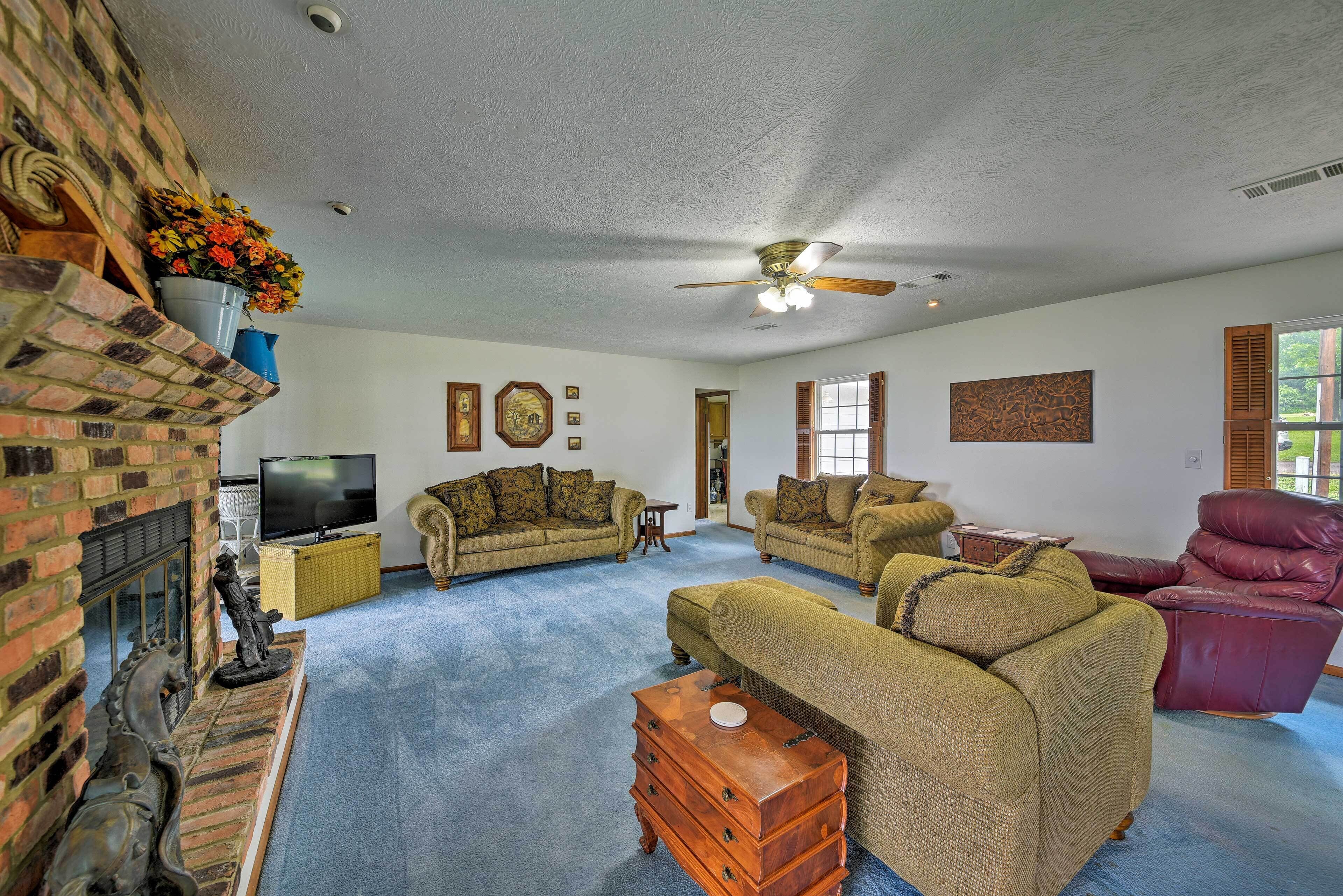 House (3 Bedrooms) | Interior