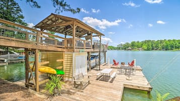 House (3 Bedrooms) | Front of property