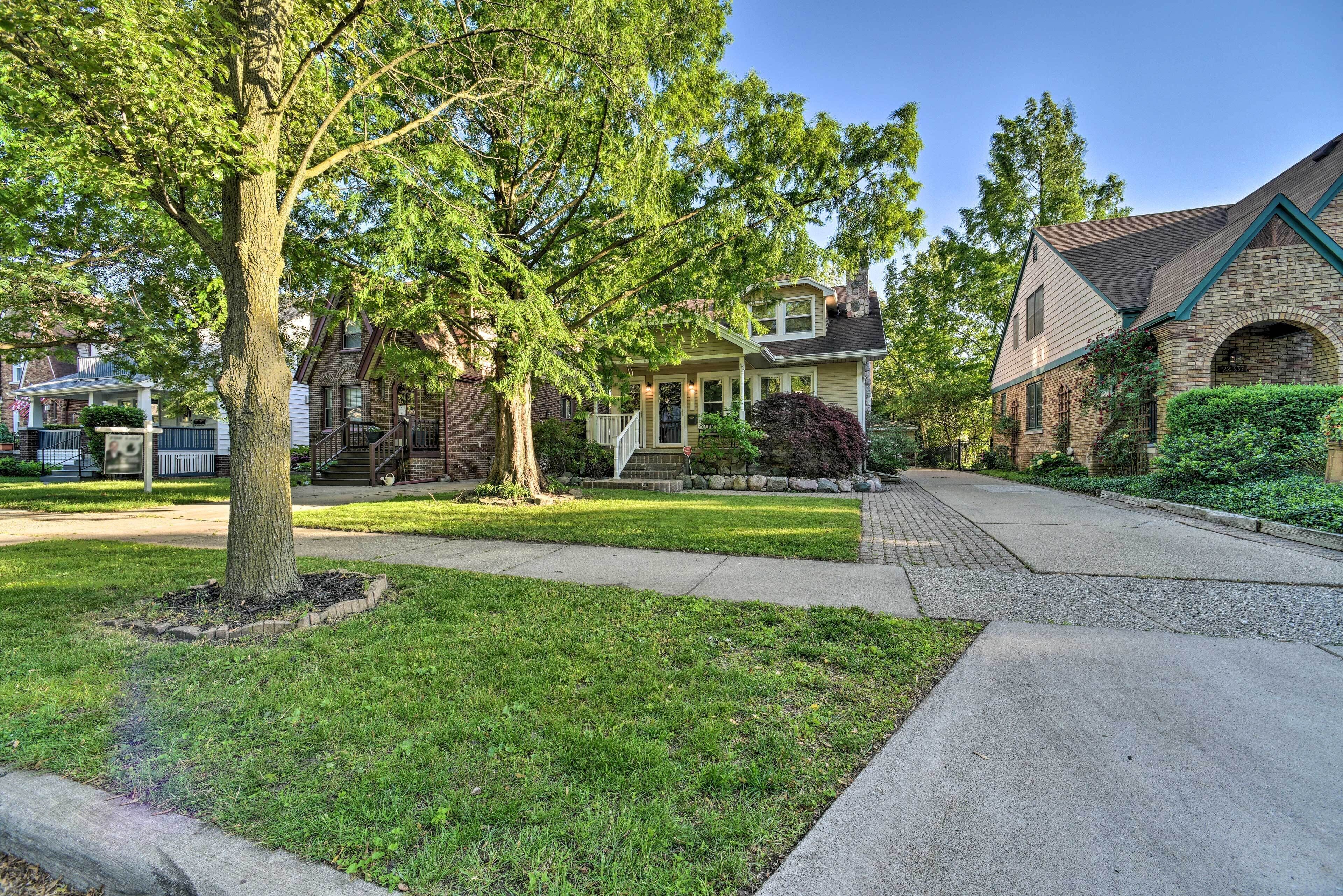 Historic Dearborn Home: 13 Mi to Downtown Detroit!