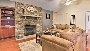 Cottage (2 Bedrooms) | Interior