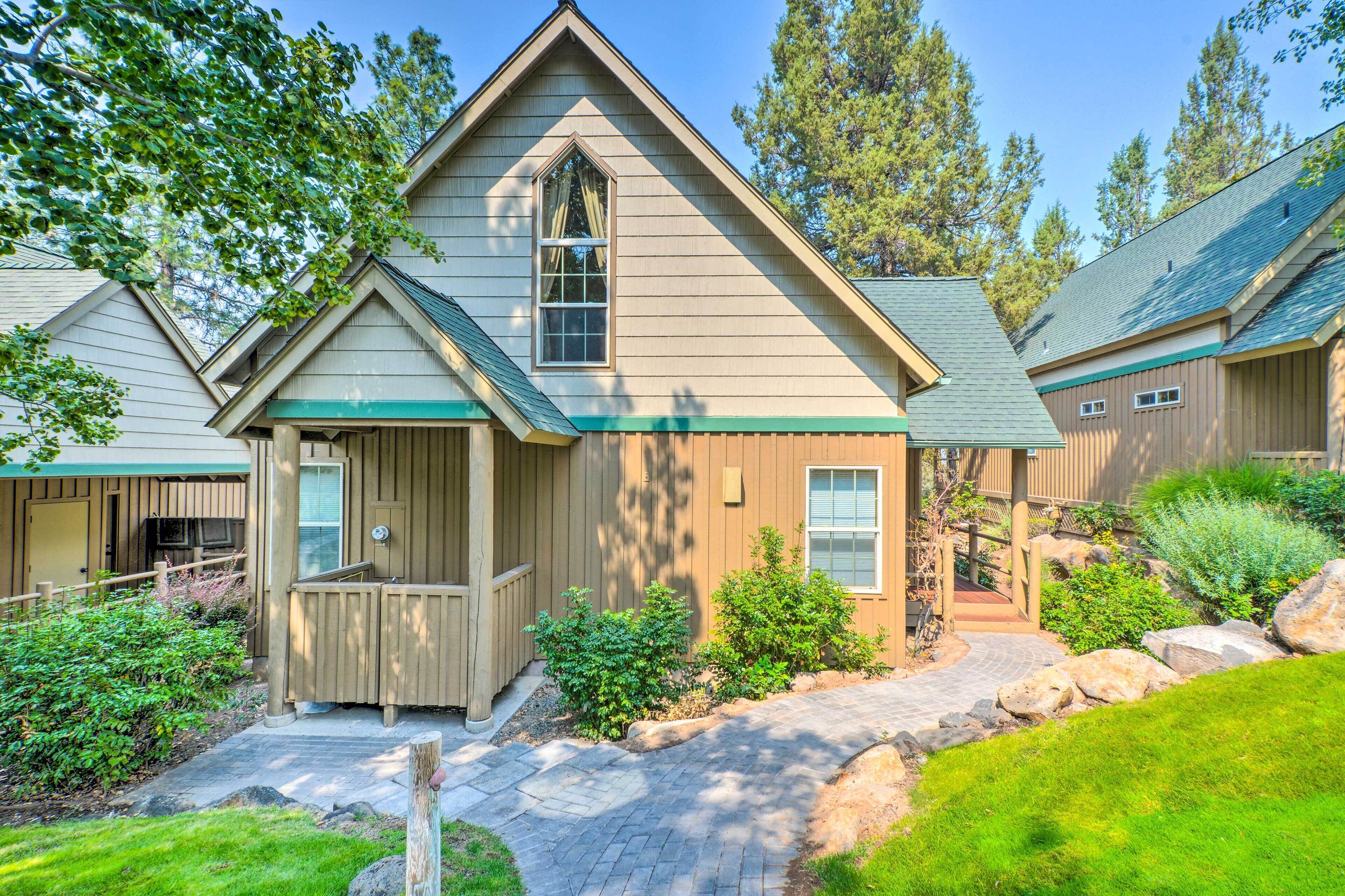 Klamath Falls Family Cottage: Hike & Explore!