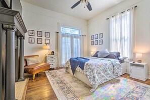 House (2 Bedrooms) | 2 bedrooms, laptop workspace, iron/ironing board, bed sheets