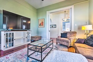 Living area - Historic Home Near Downtown Little Rock! (Little Rock)