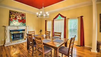 House (3 Bedrooms) | Interior