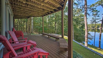 House (5 Bedrooms) | Front of property