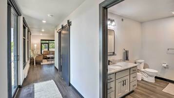 Apartment (1 Bedroom) | Interior