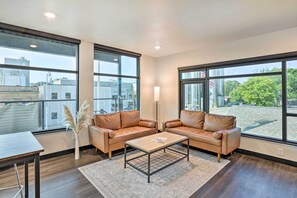 Interior - Lake Norden Apartment w/ Spacious Balcony! (Lake Norden)
