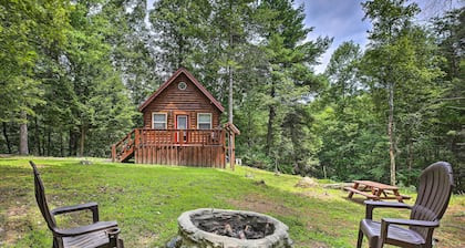 Off-the-grid Cabin Living in Red River Gorge!