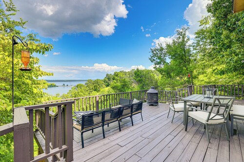 Lake-view Home w/ Deck + Gas Grill in Bernice!