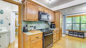 Rumah (2 Bedrooms) | Interior