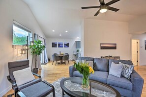 TV, fireplace - Pet-friendly Bend Home w/ Hot Tub & Patio! (Bend)