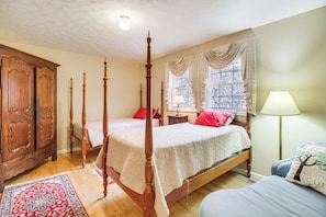 House (5 Bedrooms) | Interior