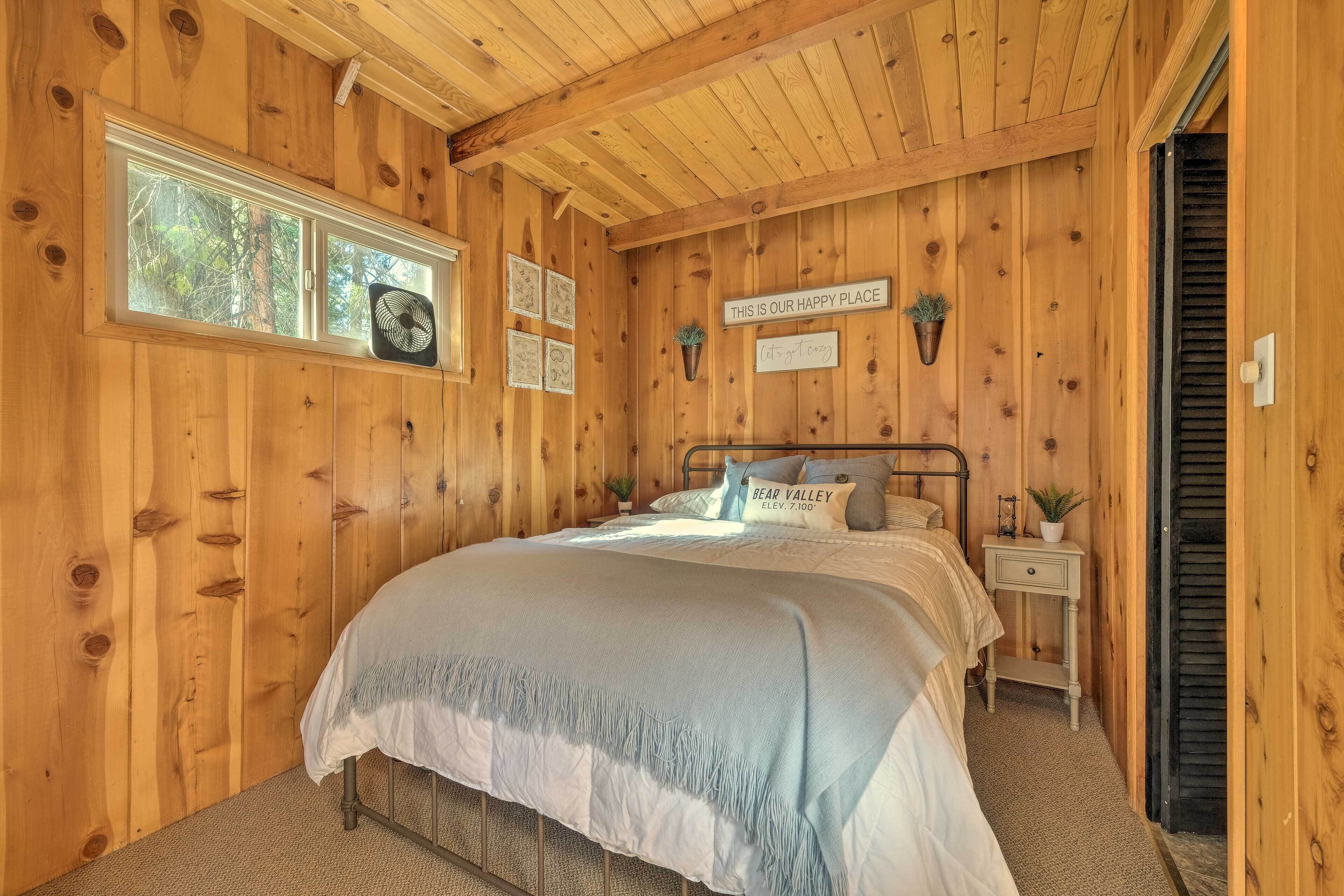 House (2 Bedrooms) | Interior