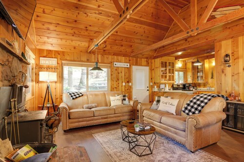 3 Mi to Big Trees State Park: Cabin w/ Scenic Deck