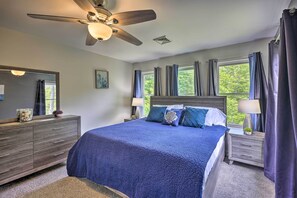 House (3 Bedrooms) | Interior - Near Tobyhanna State Park: Home w/ Hot Tub! (Tobyhanna)