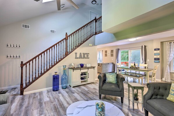 Interior - Near Tobyhanna State Park: Home w/ Hot Tub! (Tobyhanna)