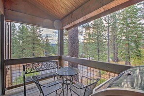 Apartment (2 Bedrooms) | Interior - Northstar Resort Shuttle Access: Truckee Condo (Truckee)