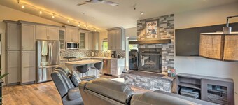 Modern Ketchum Condo: Walk to Dtwn & Ski Lift