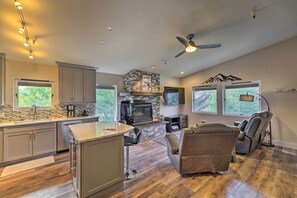 Apartment (1 Bedroom) | Interior - Modern Ketchum Condo: Walk to Dtwn & Ski Lift (Ketchum)