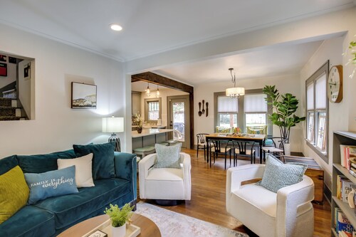 Renovated Lubbock Home - Walk to Texas Tech!