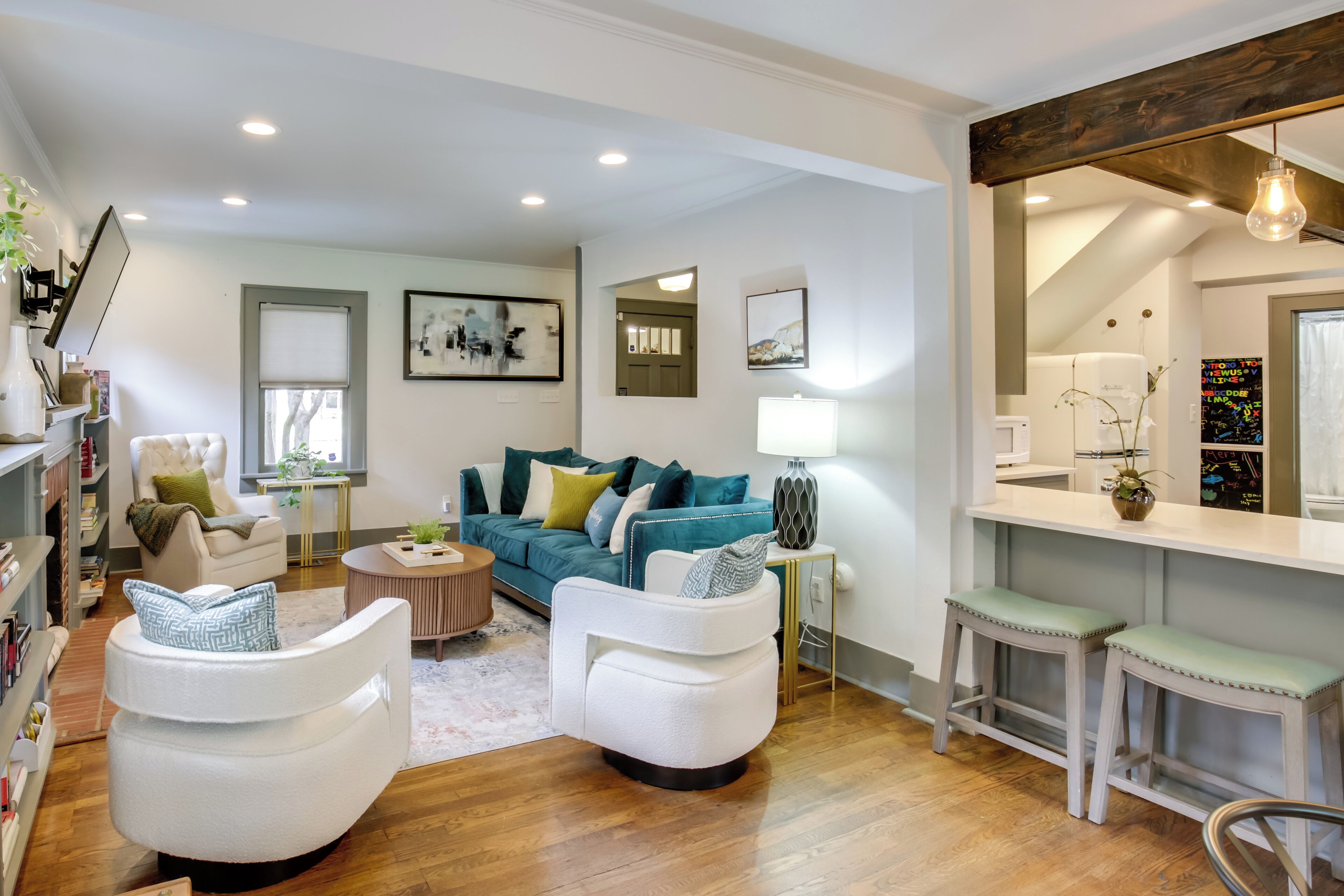 House (3 Bedrooms) | Interior