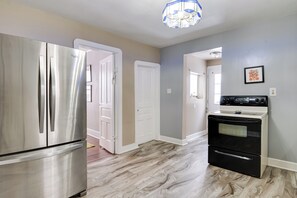 House (5 Bedrooms) | Interior - Indianapolis Vacation Rental Near Downtown! (Indianapolis)