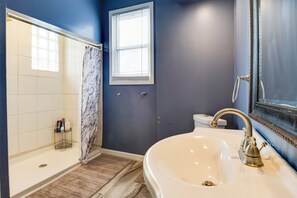 House (5 Bedrooms) | Interior - Indianapolis Vacation Rental Near Downtown! (Indianapolis)