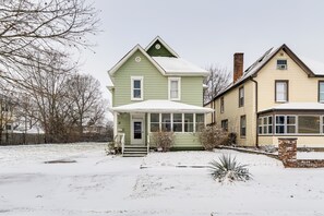 Interior - Indianapolis Vacation Rental Near Downtown! (Indianapolis)