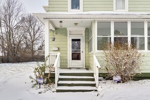 Interior - Indianapolis Vacation Rental Near Downtown! (Indianapolis)