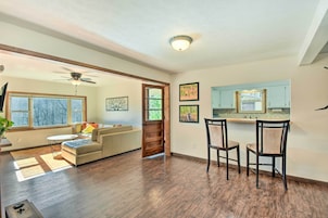 House (2 Bedrooms) | Interior