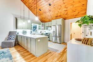 單棟房屋 (4 Bedrooms) | 內部