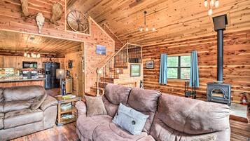 House (1 Bedroom) | Interior