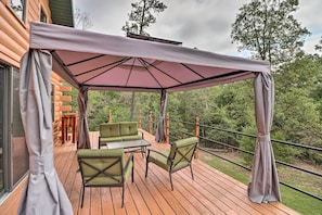 House (1 Bedroom) | Interior - Rural Wooded Cabin Near Trophy Trout Fishing! (Norfork)