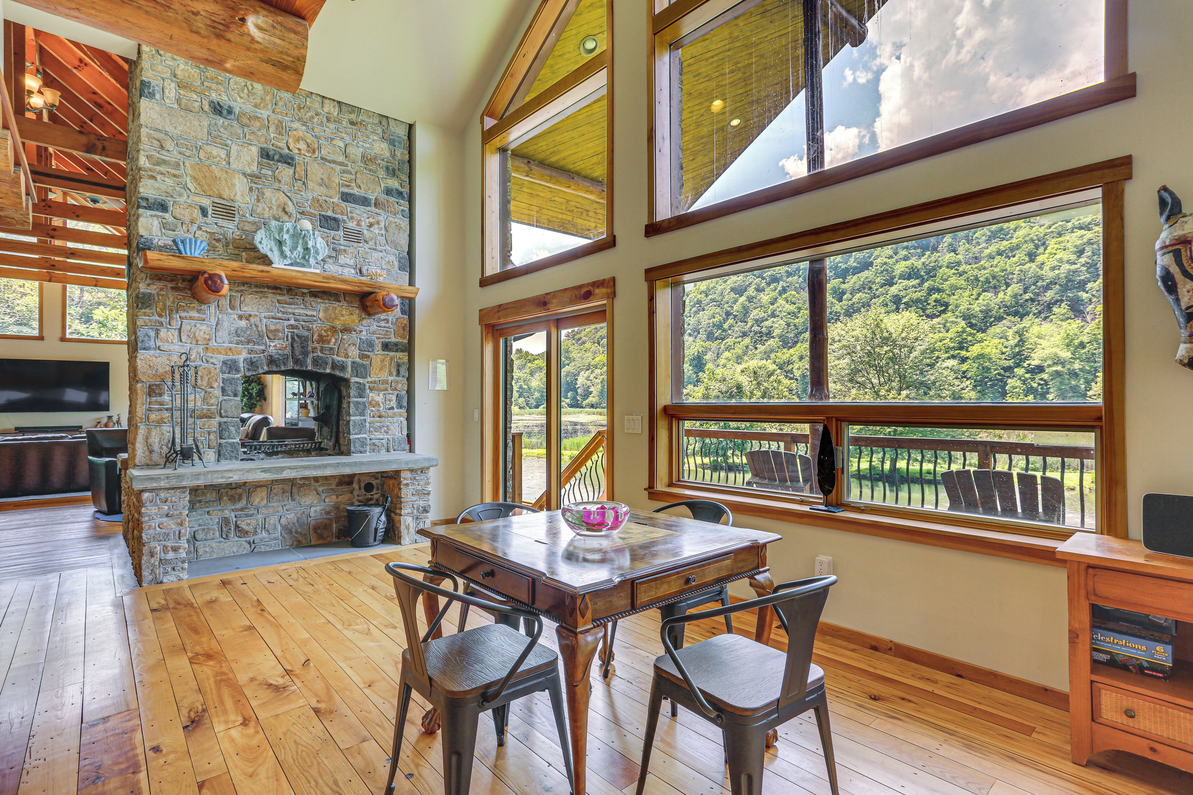 Rumah (2 Bedrooms) | Interior