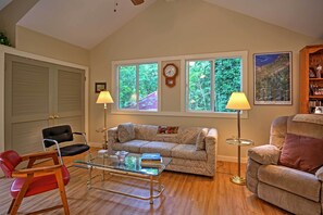 Cottage (4 Bedrooms) | Interior