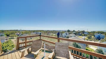 House (4 Bedrooms) | Front of property